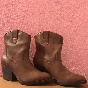Madden Girl Ankle Boots